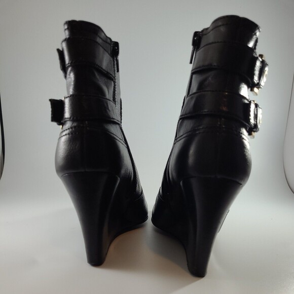 NINE WEST Herbert LEATHER WEDGE Heel BOOTS Buckled BOOTIES Black 9M - Picture 5 of 11